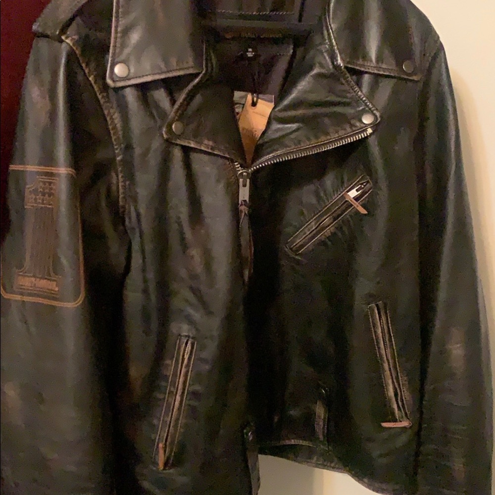 Men’s Harley Davidson leather jacket
